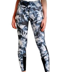 Marika lifestyle black multimarble long leggings in XS-